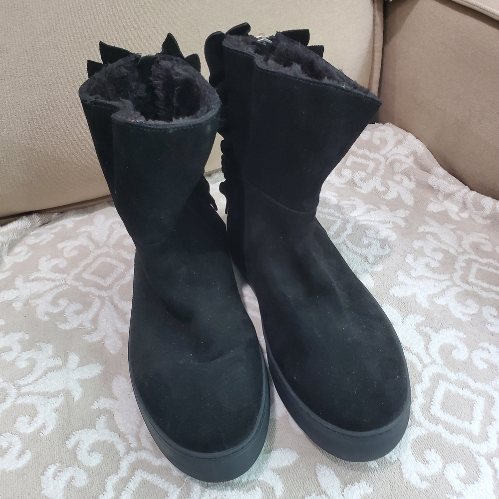 Women's Black Boots